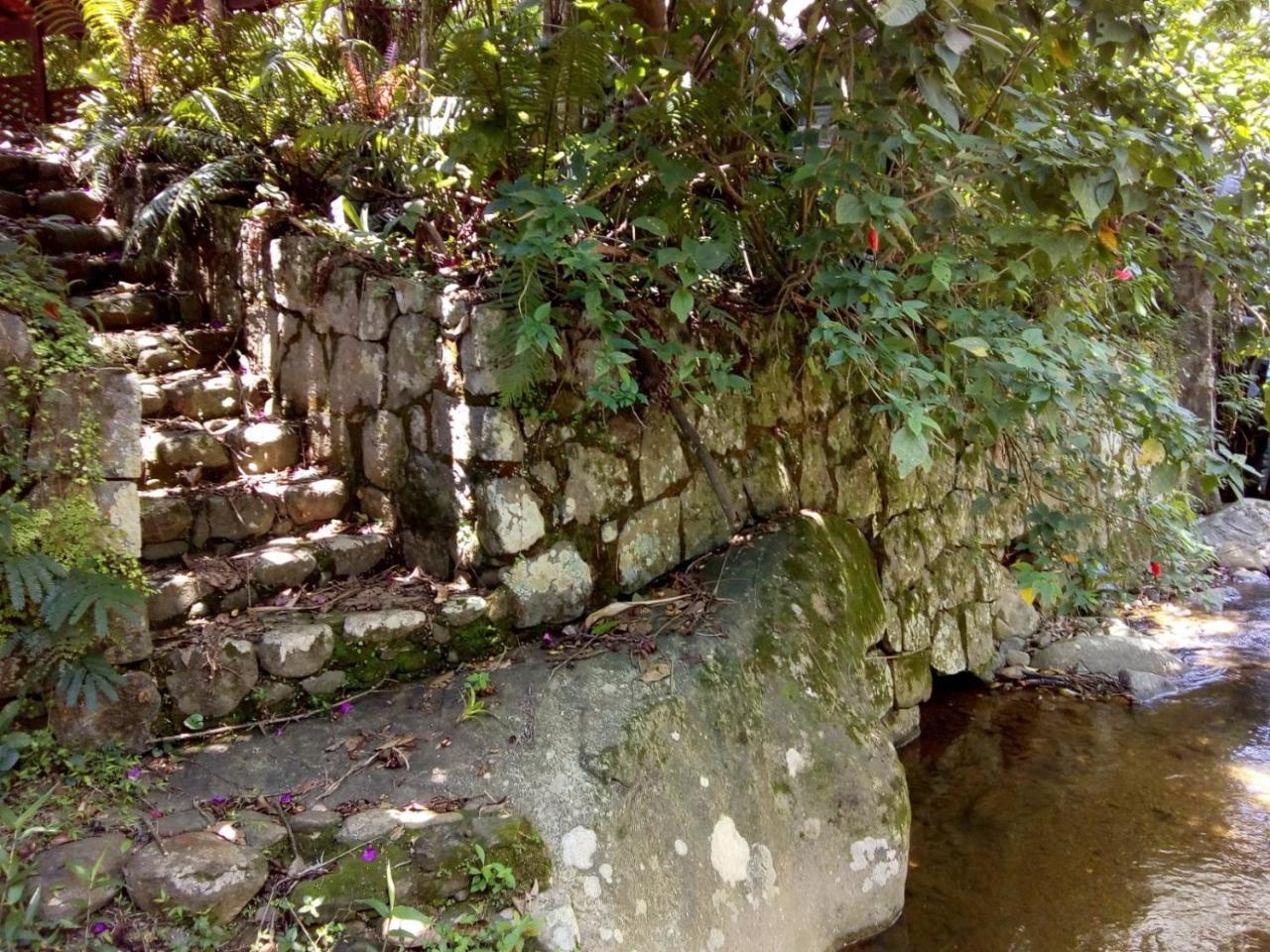 Casa Da Cachoeira เปเนโด ภายนอก รูปภาพ